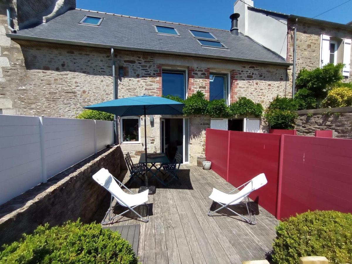 La Ritournelle Villa Pleslin-Trigavou Exteriör bild