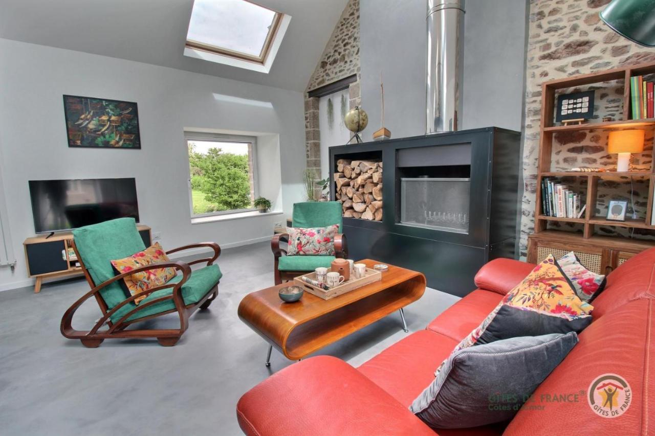 La Ritournelle Villa Pleslin-Trigavou Exteriör bild